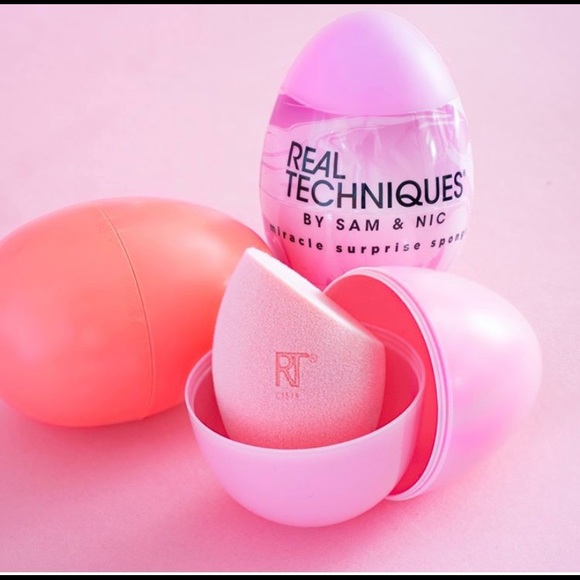 REAL TECHNIQUES SPONGE - Picture 2 of 2